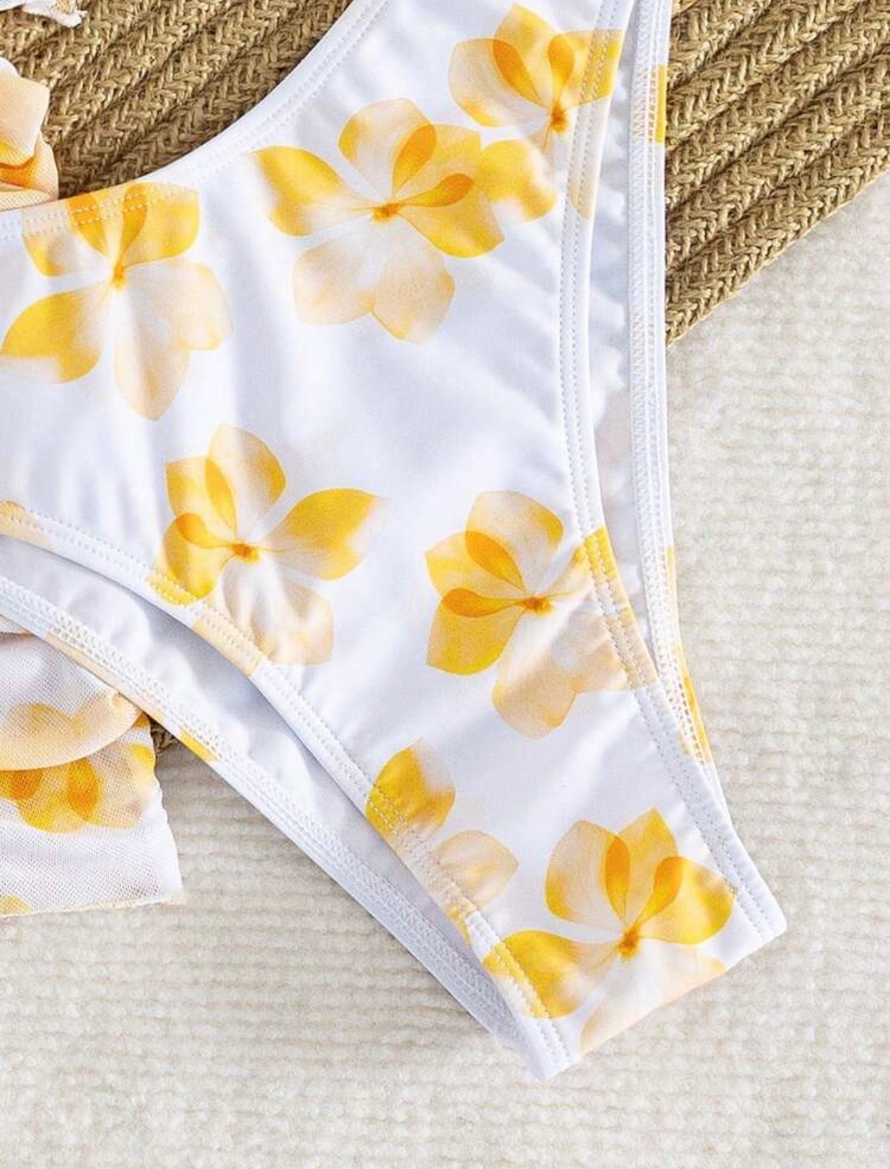 Set Resort Orquídea – Tankini Halter, Bikini Cavado y Mini Falda