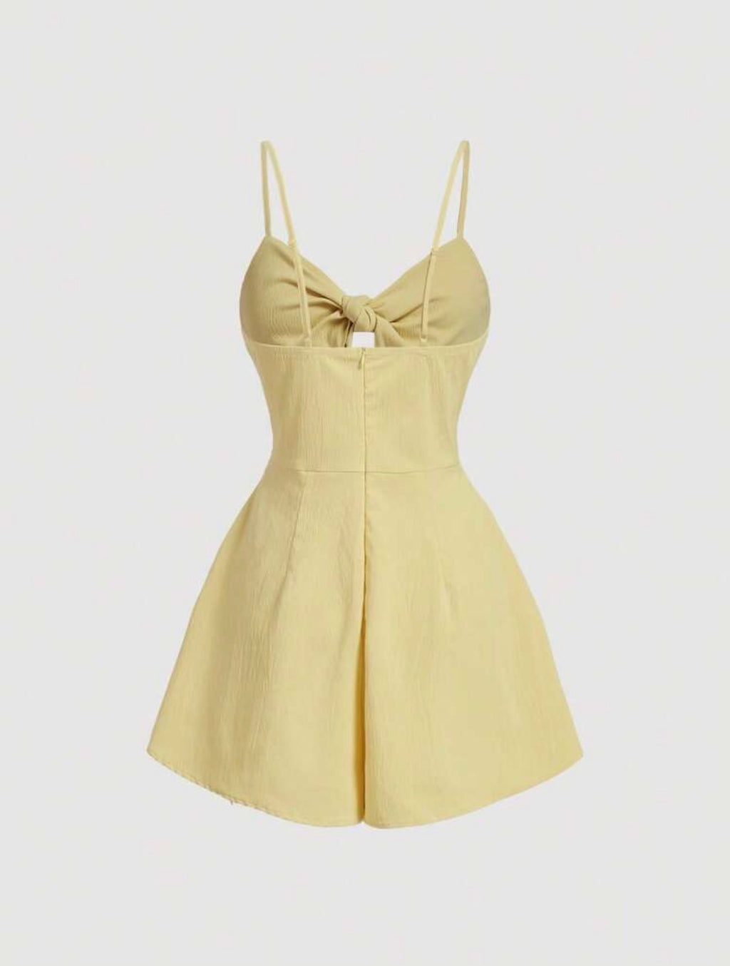 Enterizo Corto con Lazo Frontal – Amarillo Pastel