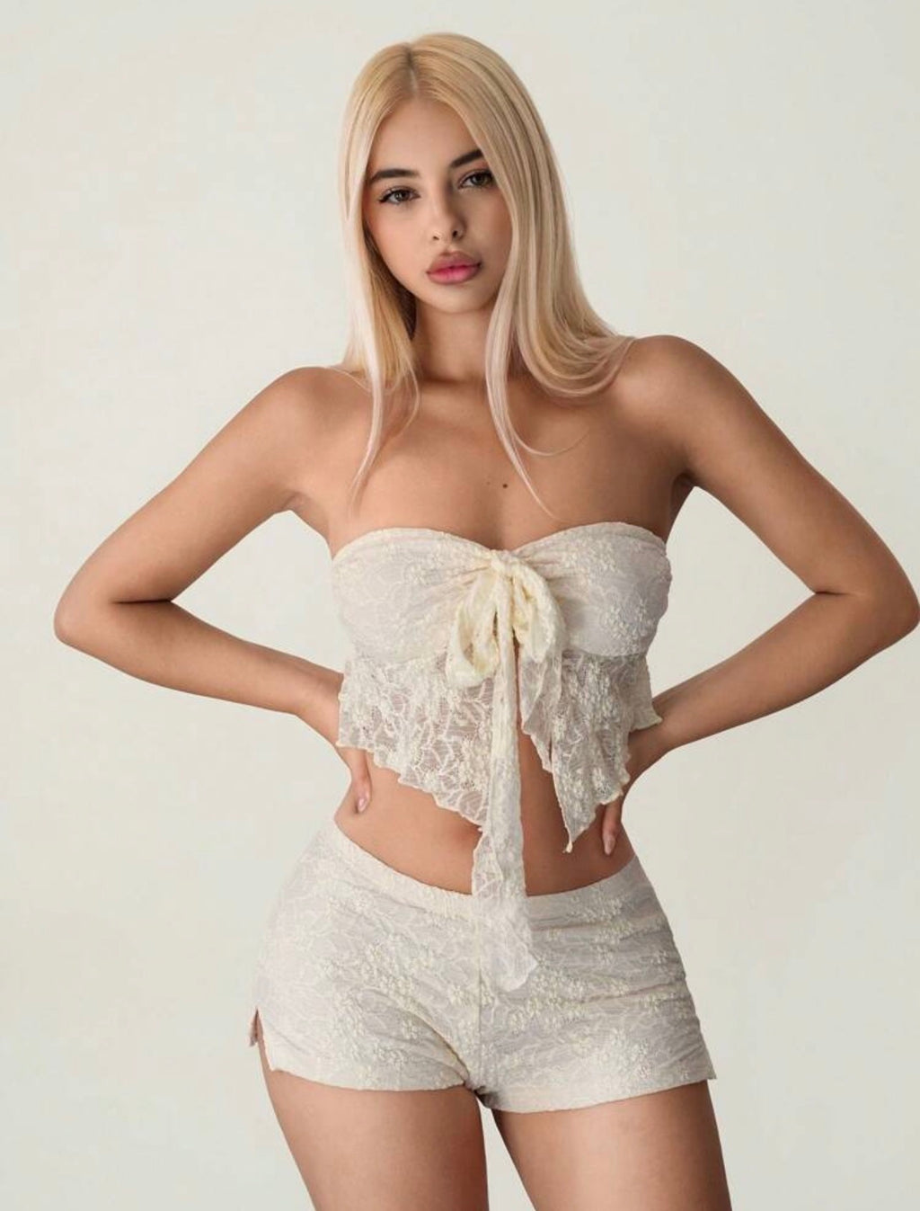 Conjunto de Encaje Dos Piezas - Ángel Coquette