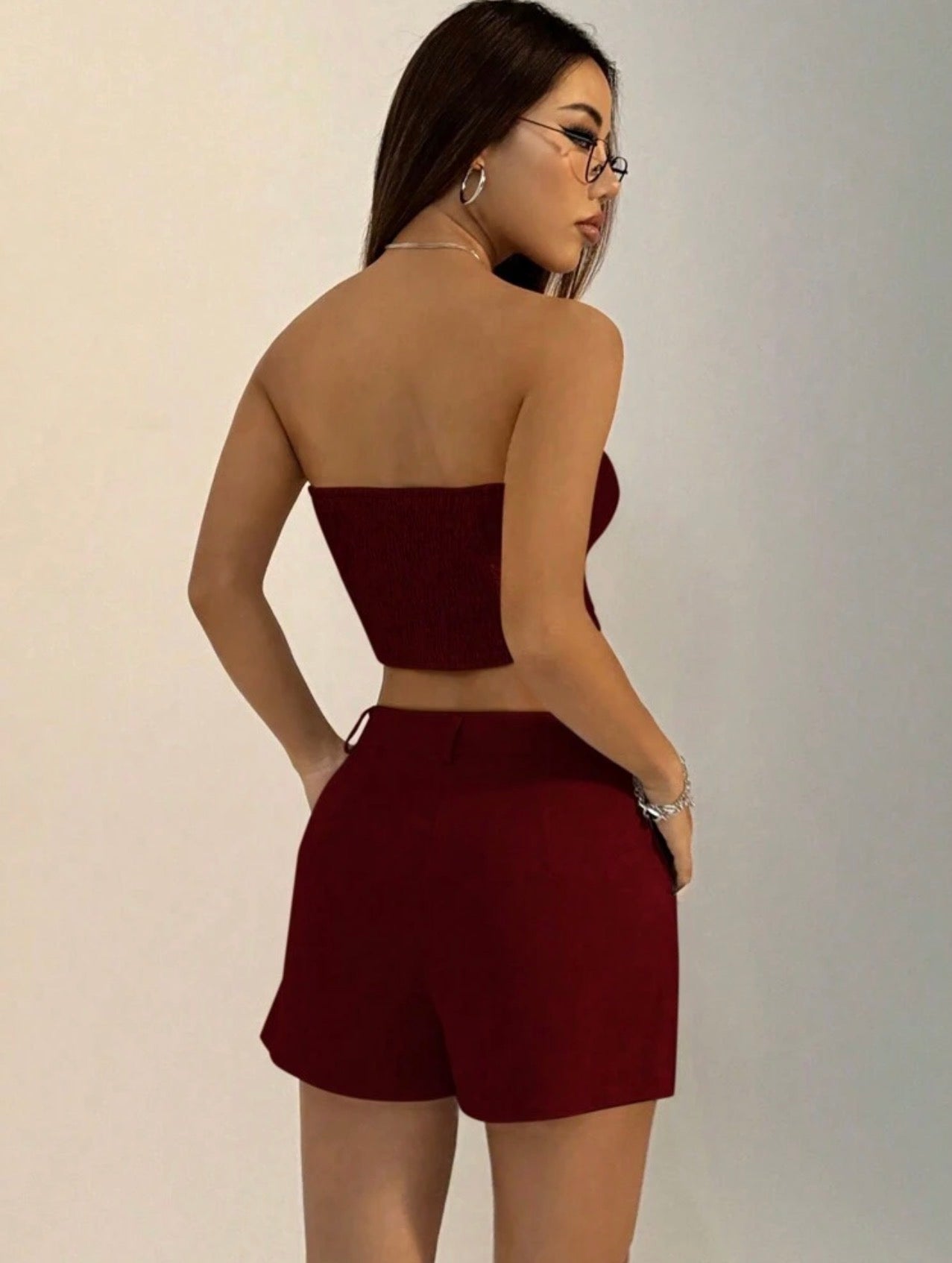 Conjunto Sastrero Dos Piezas "Burdeos" – Top Corset Strapless y Short Tiro Alto – Vino Tinto