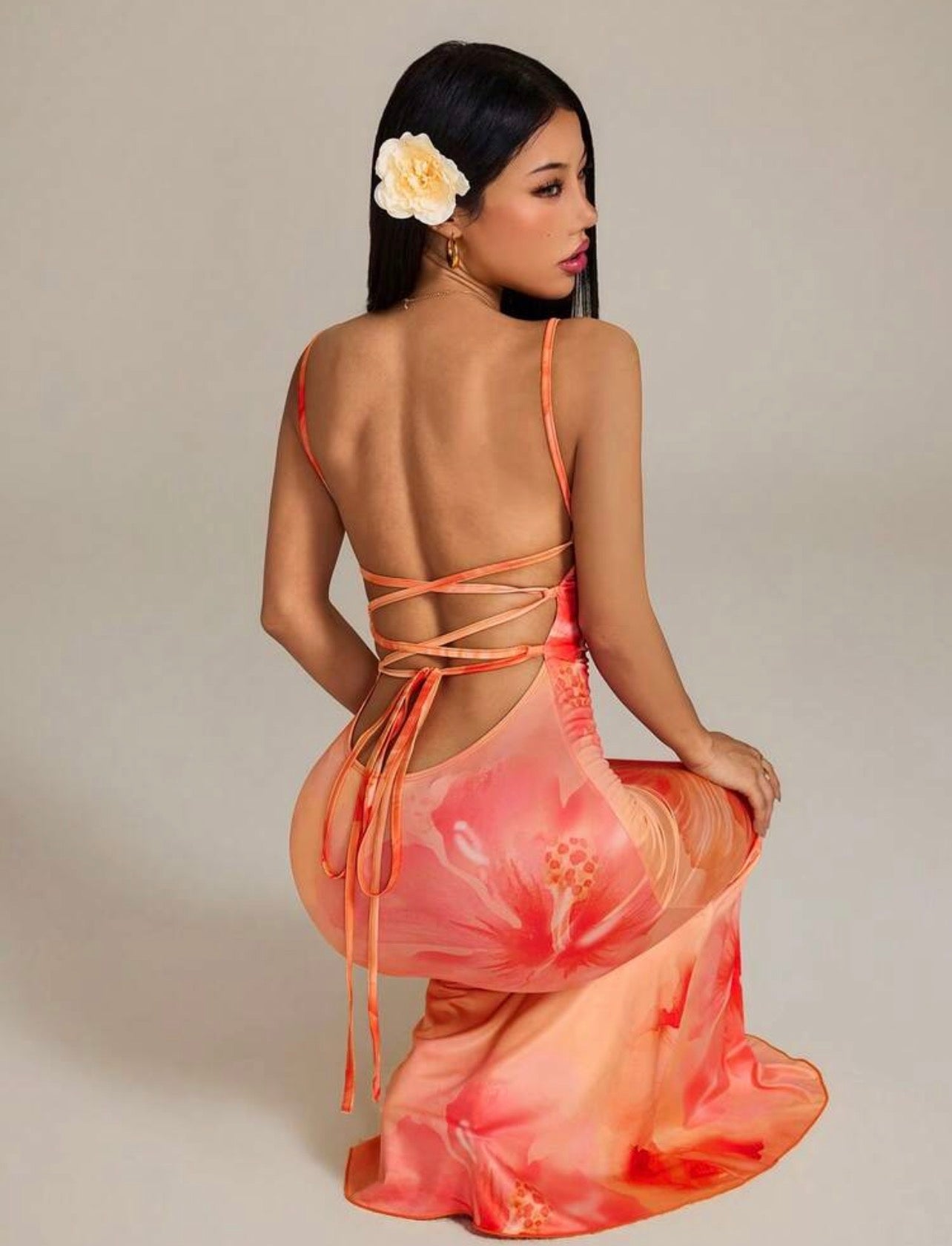 Vestido Maxi Ajustado con Estampado Tropical y Corte Sirena Kalani