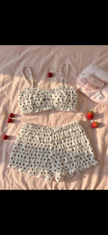 Conjunto de Dos Piezas de Lunares: Top Fruncido y Short Picnic