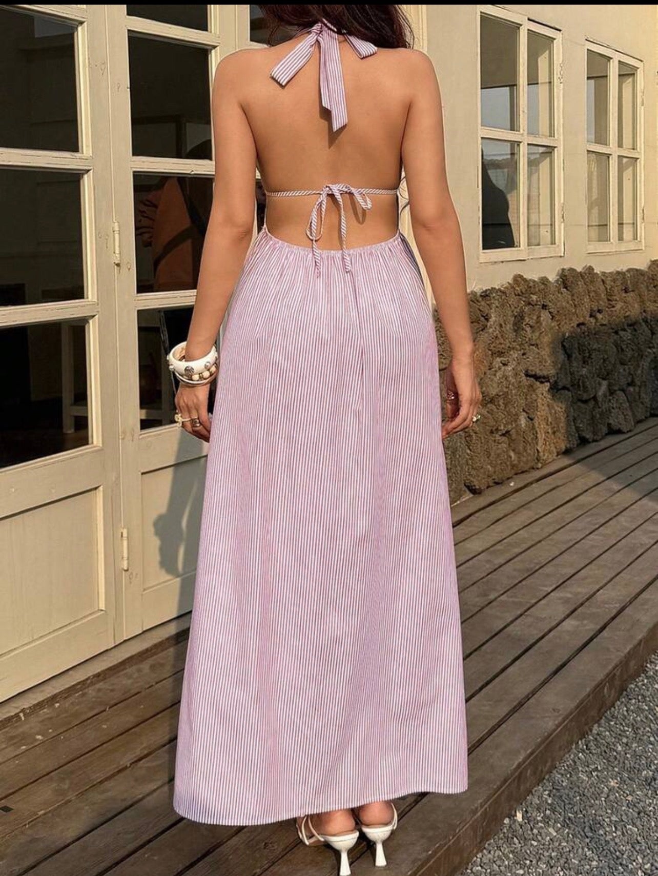 Vestido Maxi Positano – Halter Cut-Out Estampa de Rayas