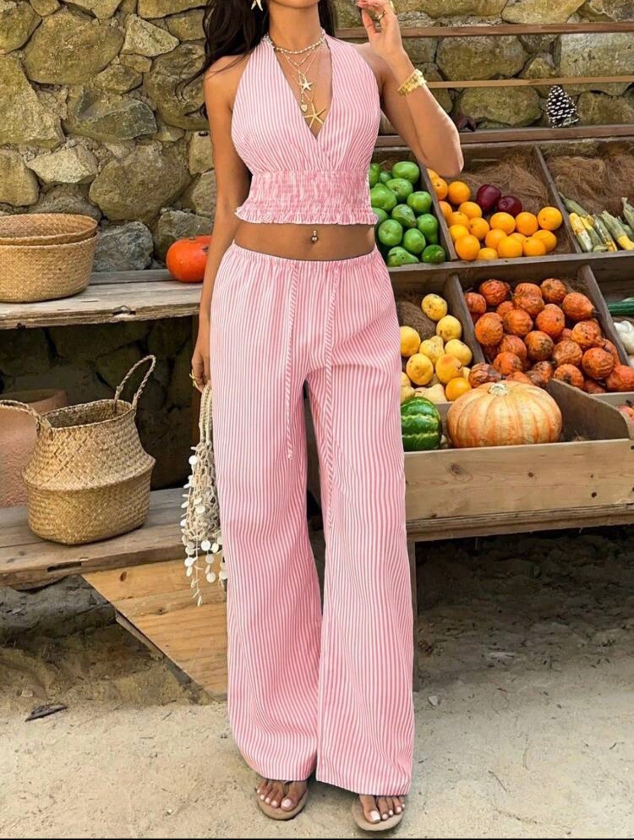Conjunto Playero de Dos Piezas a Rayas – Top Halter y Pantalón Ancho