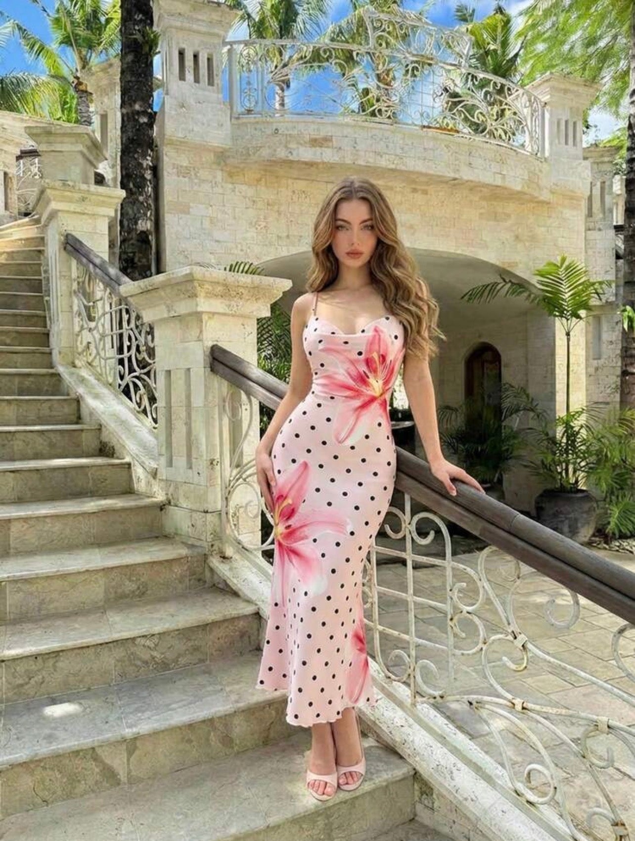 Vestido Maxi Florence – Escote Drapeado Satinado Mix Lunares y Flores
