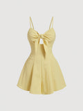 Enterizo Corto con Lazo Frontal – Amarillo Pastel