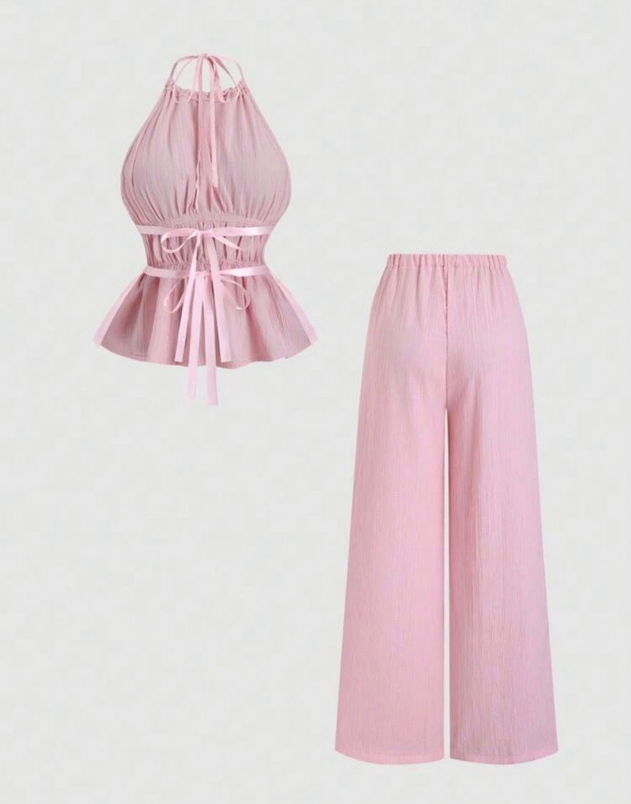 Conjunto Bella Plisé – Top Halter Peplum y Pantalón Wide Leg Flotante