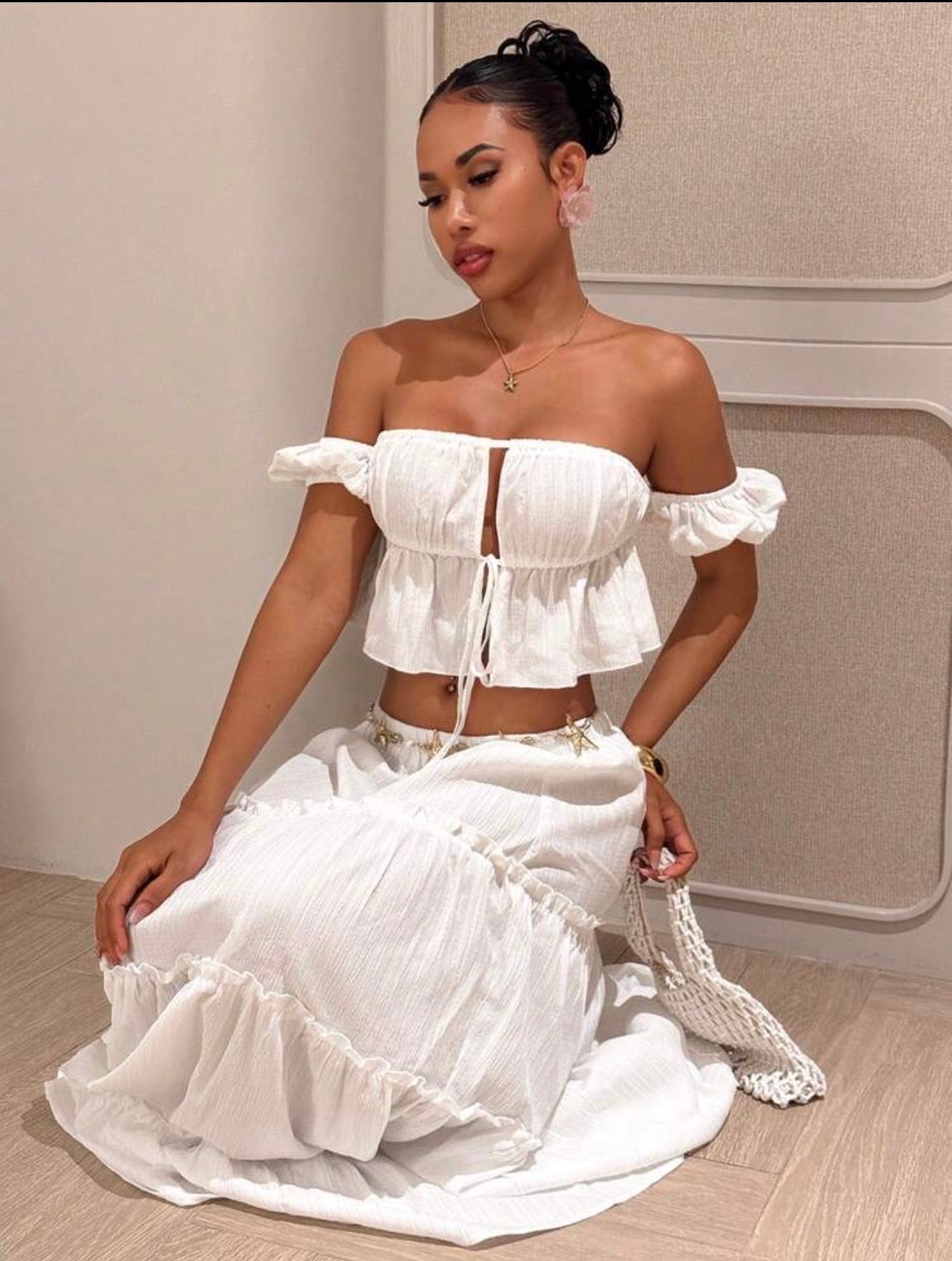 Conjunto Boho-Chic de Dos Piezas: Top Off-the-Shoulder y Falda Maxi Escalonada