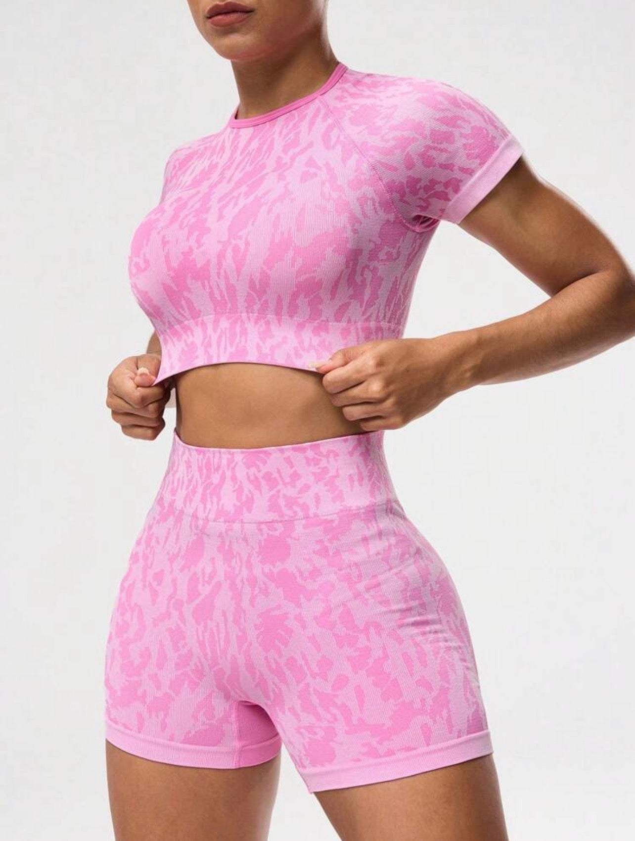 Conjunto Deportivo Seamless Camuflaje Rosa (2 Piezas)