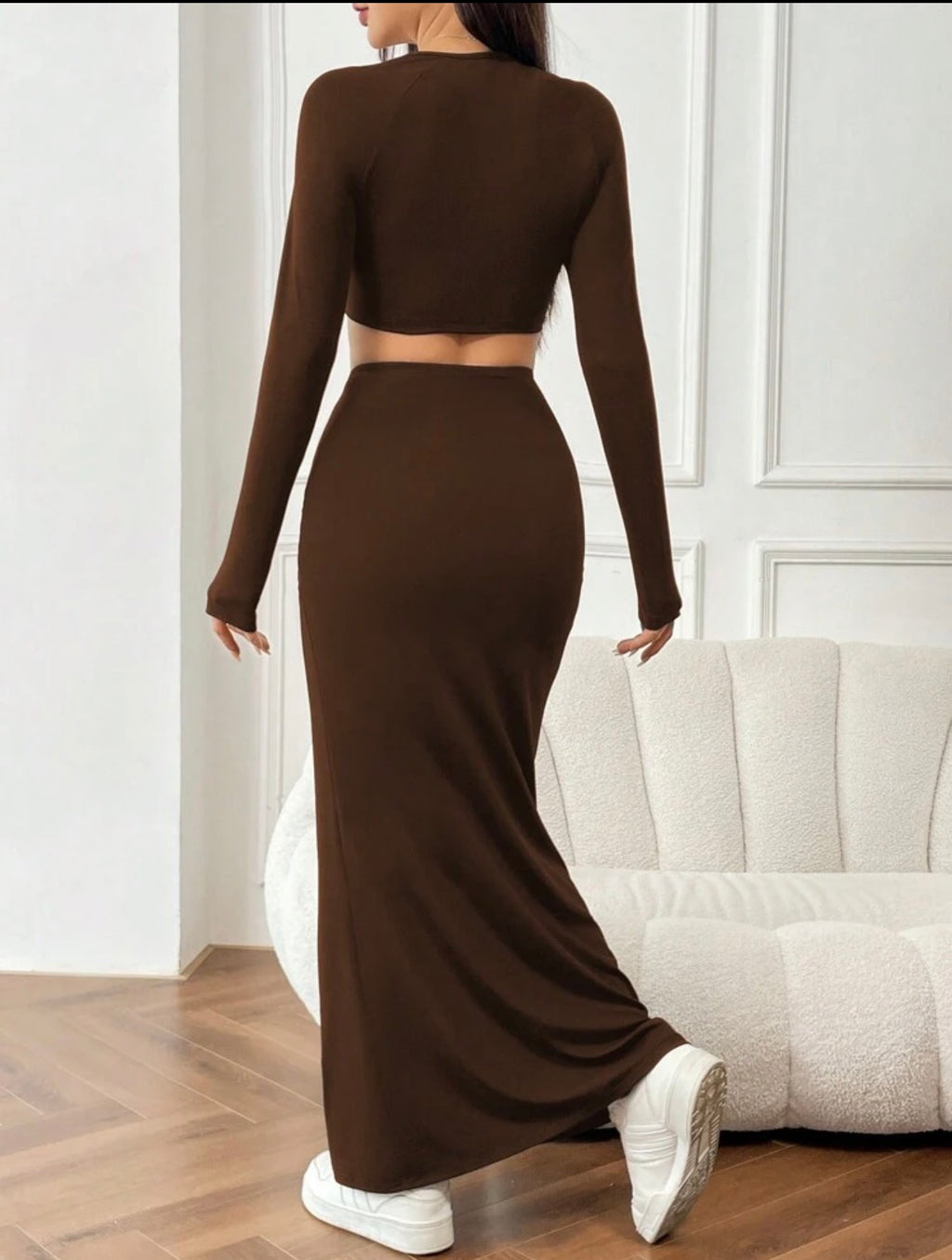 Conjunto "Choco-Chic": Top Manga Larga y Maxi Falda Fruncida
